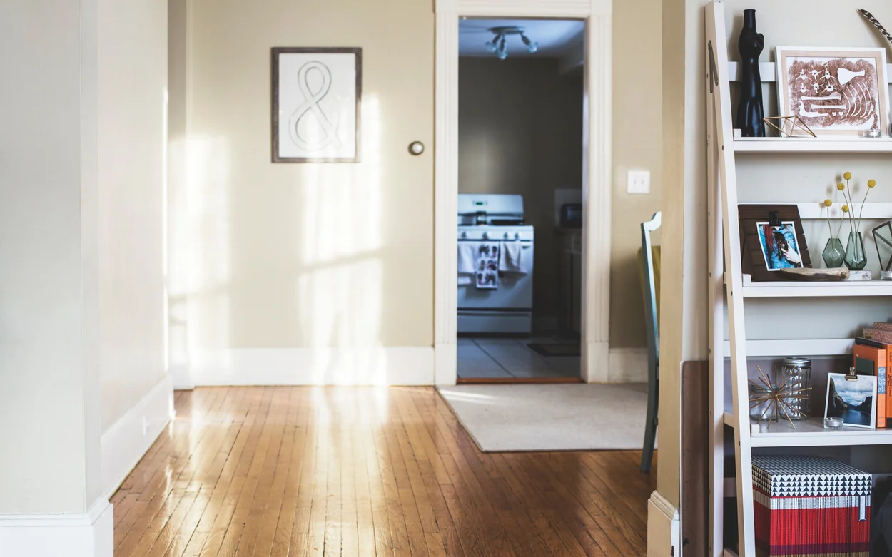 Покупка квартиры с неузаконенной перепланировкой в Москве:
стоит ли рисковать?