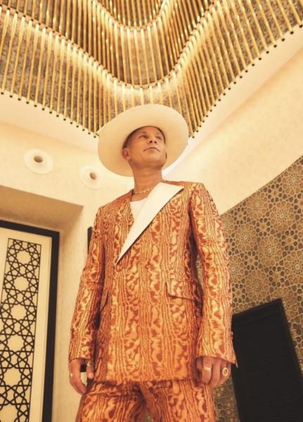 “Я впервые увидел свою собственную кость!” Митю Фомина забрала скорая после испытания в шоу “Выжить в Самарканде”