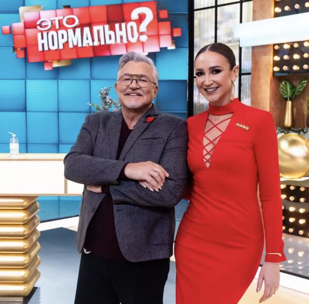 “Если придется, пойду и официанткой!” Ольга Бузовапризналась, что не стесняется никакой работы