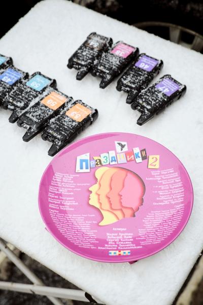 Еще больше «Праздников»: телеканал ТНТ и Good Story Media приступают к съемкам продолжения сериала «Праздники» с Марией Ароновой и Виталием Хаевым