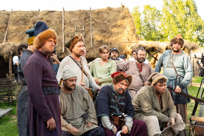 Шутки в сторону: ТНТ представляет первый продюсерский проект Сергея Светлакова после возвращения