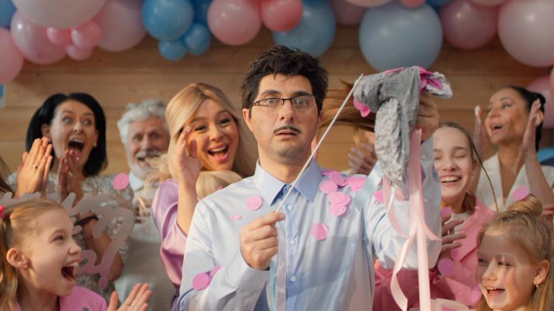 «Большое актерское путешествие»: телеканал ТНТ приступает к съемкам скетчкома «Демис и Марина»