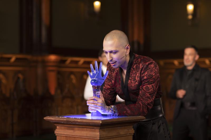 Денежный маг на коне, ритуалы сильнейших и потасовка с Максимом Левиным в финале “Новой Битвы экстрасенсов” на ТНТ