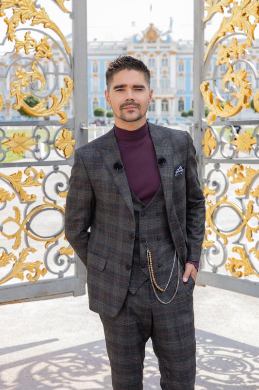 «Мне не комфортно само прикосновение от нового человека, а от мужчины так вообще!» Фигуристке Евгении Медведевой не понравился тактильный контакт с экстрасенсами в реалити «Место силы» на ТНТ