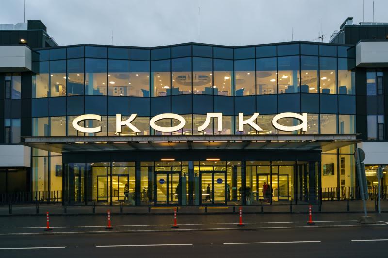 ГК «Рики» и инновационная школа «СКОЛКА» заключили соглашение о сотрудничестве