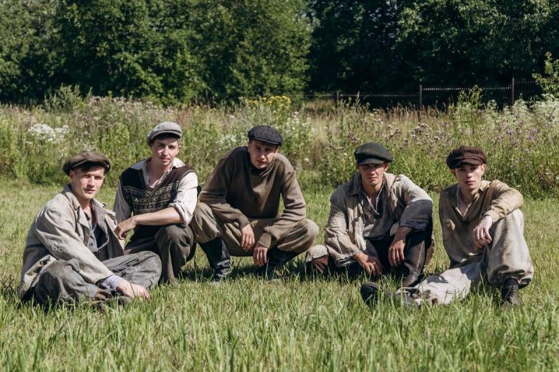 Один год — один сериал: хроника войны через личные истории героев ко Дню Победы