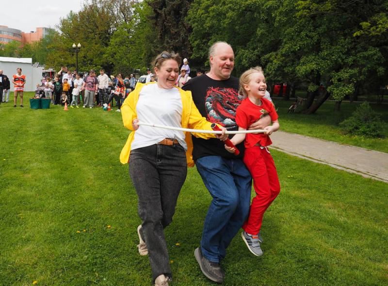 «Весёлые семейные старты»: семейные завоевания призов и признания