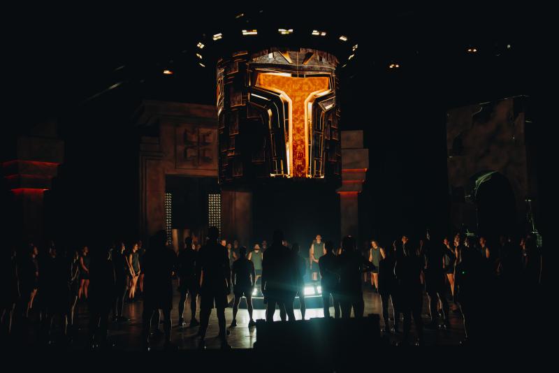 ТНТ начал съёмки третьего сезона шоу «Титаны»