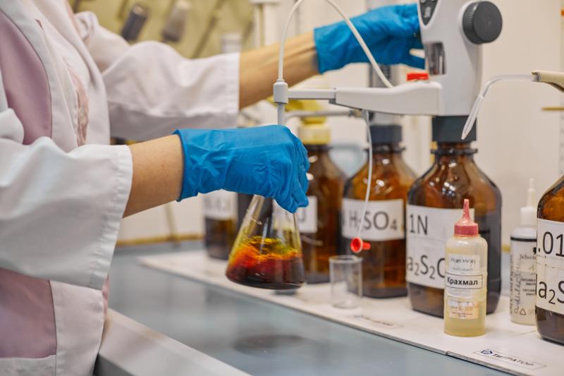 На Светогорском ЦБК впервые был организован демонстрационный экзамен для выпускников Политехнического колледжа