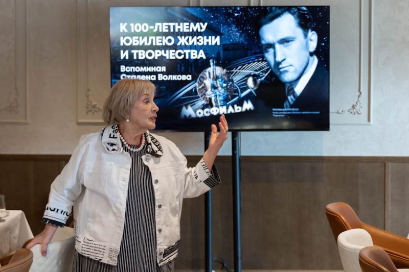 В Москве отметили 100-летие Народного художника России Сталена Волкова