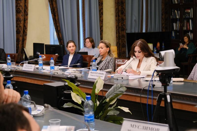 Перспективы развития рынка ДМС обсудили в Общественной палате РФ