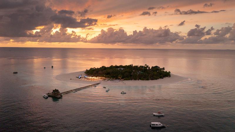 30 лет босоногой роскоши Banyan Tree Vabbinfaru