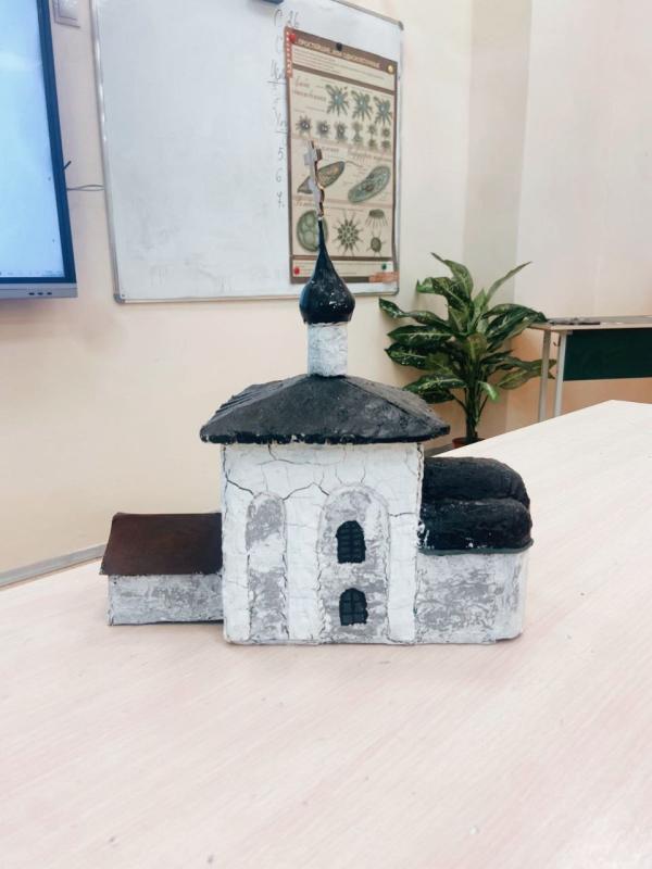 Старшеклассники школы №2120 победили в олимпиаде, посвященной истории российских храмов